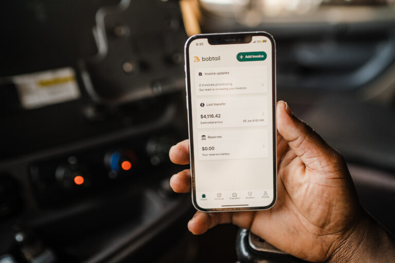 Bobtail's mobile freight factoring app
